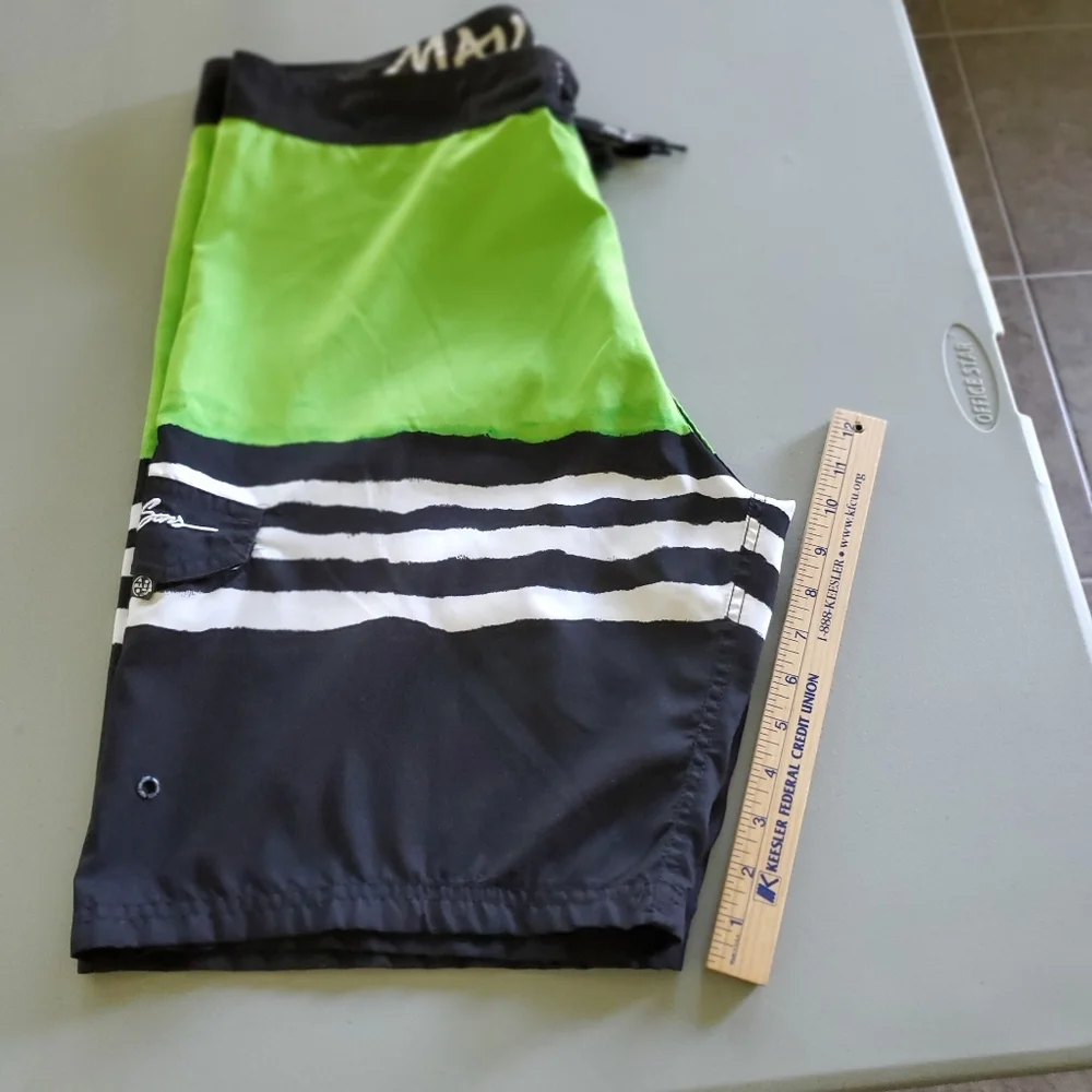 Maui & Sons Men's Swim Trunks Beach Surf Shorts Hawaiian Board Shorts 36” Waist